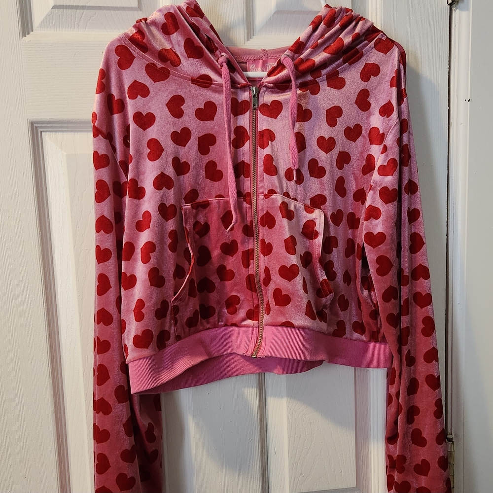 dollskill hooded maneater cropped heart jacket